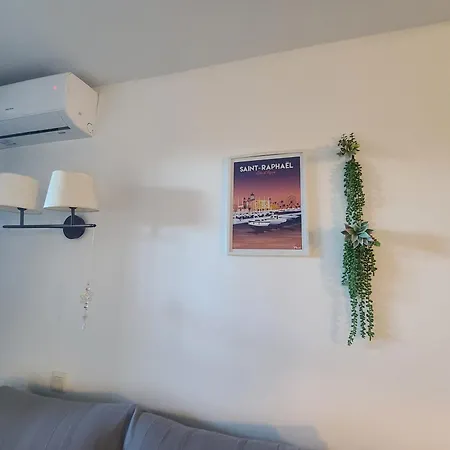 Rev'azur T1 - Vue - Grande Terrasse Saint-Raphaël