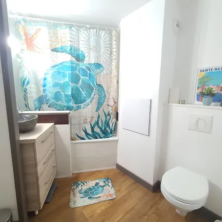 Cap Esterel 28m2 Vue Mer, Confort & Loisirs Au Centre Du Village *